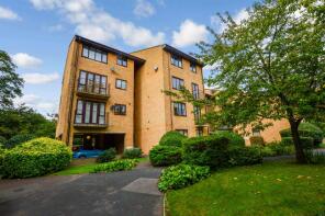 79, The Rowans, Woking GU22 7ST