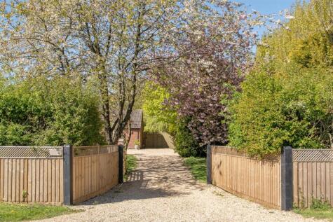 Longgate Cottage, Melton Road, Scalford