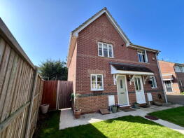 94, Shorefields, Rainham, Gillingham ME8 8SB