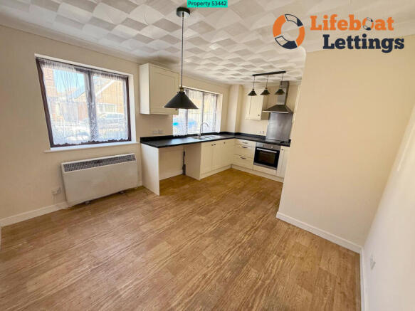 Kitchen diner b
