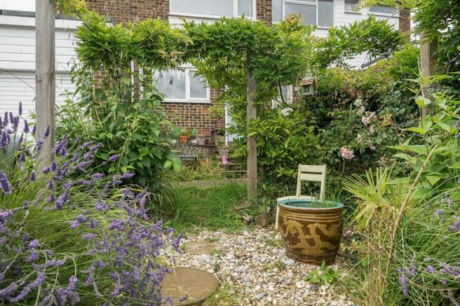 Garden (2)