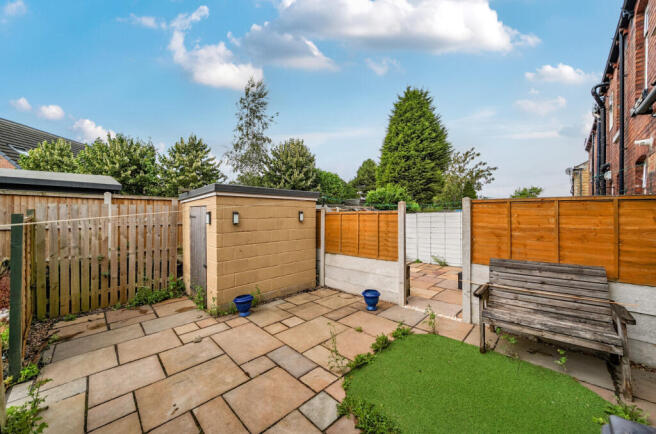 2 bed Terraced for sale Image 9