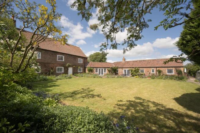 Broadlands Farm & Cottage Annex