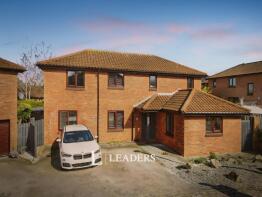 7, Coberley Close, Downhead Park, Milton Keynes MK15 9BJ