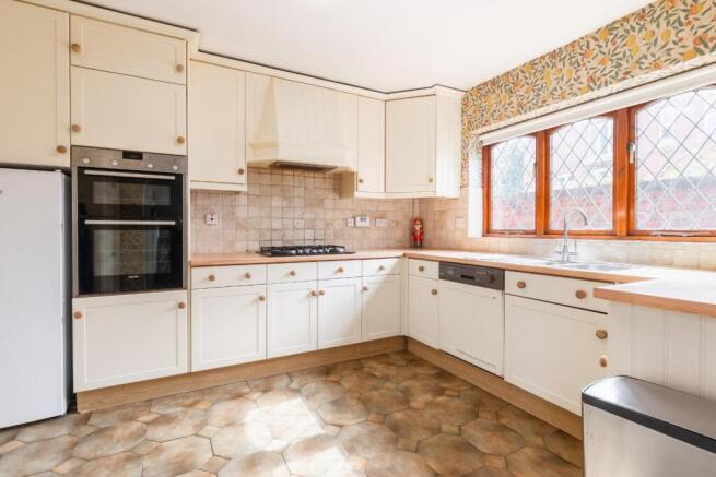 Lillington Road, Leamington Spa photo 4