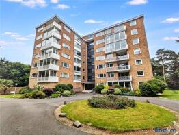 17, Comilla Court, The Avenue, Poole BH13 6HD