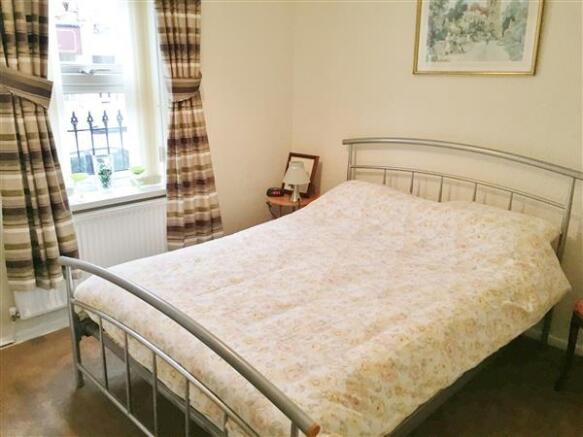 Bedroom (front)