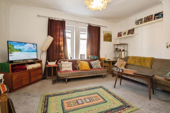 Living/Dining Area