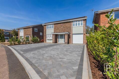 Baynards Crescent, Kirby Cross, Frinton-On-Sea