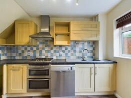 36, Albany, Stonehouse GL10 2PS