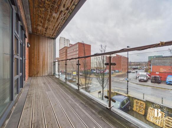 1 bed Apartment to rent Image 9
