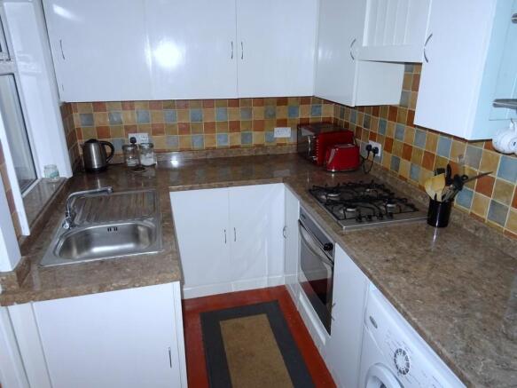 Photo 8