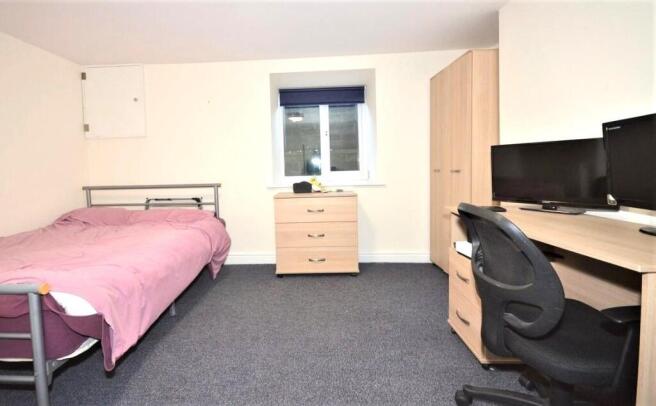 9 bed Terraced for sale Image 12