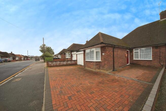 Abingdon Road, Luton, LU4 photo 4