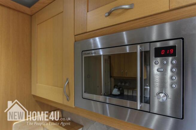KITCHEN: