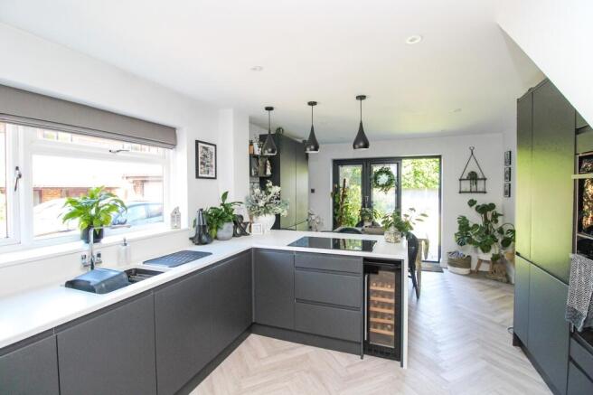Kitchen/Dining Room