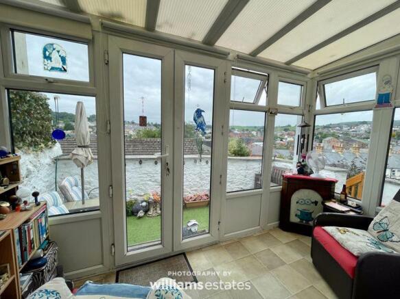 Sun Room 01