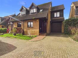 37, Acorn Place, Basildon SS16 6RJ