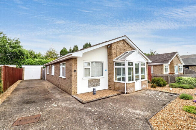 3-bed detached on Bracken Road, South Wootton, £325,000