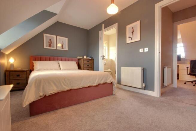 Bedroom 1 (Double)