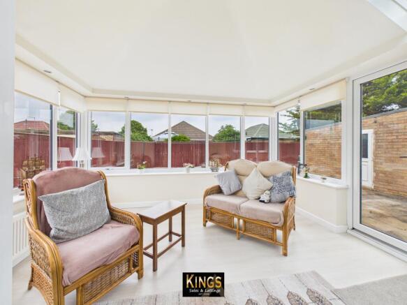 3 bed Detached Bungalow for sale Image 8