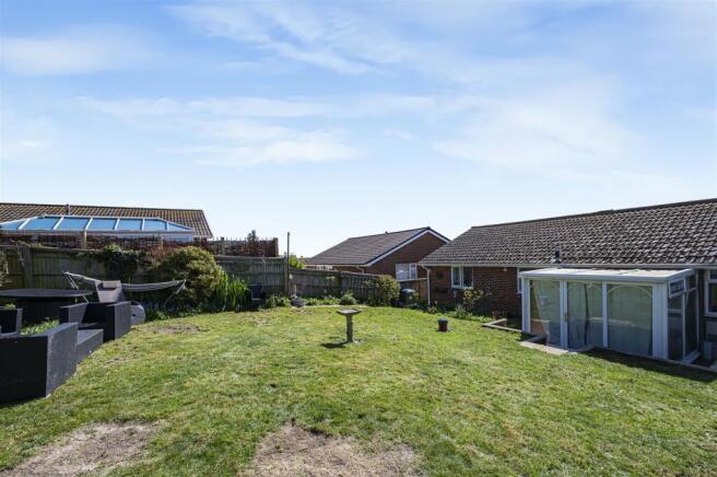 Garden & Rear Elevation