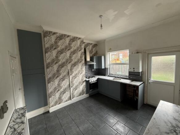 3 bed Terraced for sale Image 7