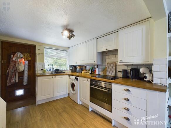 CAM03218G0-PR0269-STILL011