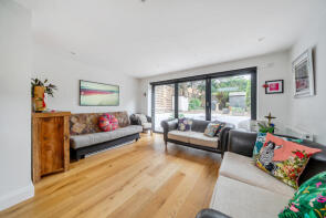 14a, Cambridge Road North, Chiswick, London W4 4AA