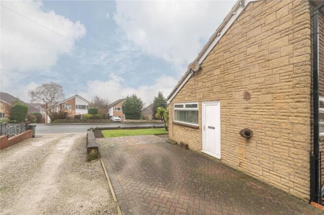 3 bed Bungalow for sale Image 6