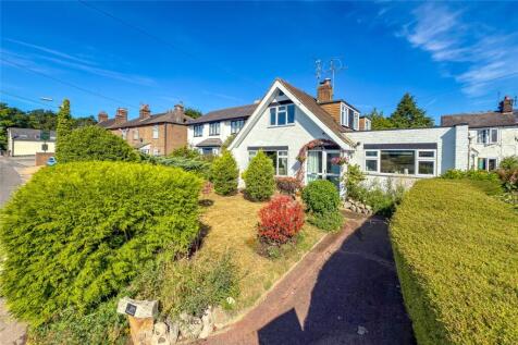 Woodside Road, Woodside, Bedfordshire, LU1