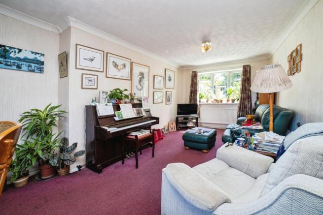 Lounge Dining Room