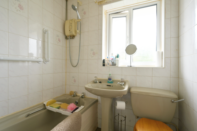 IMAGE 10