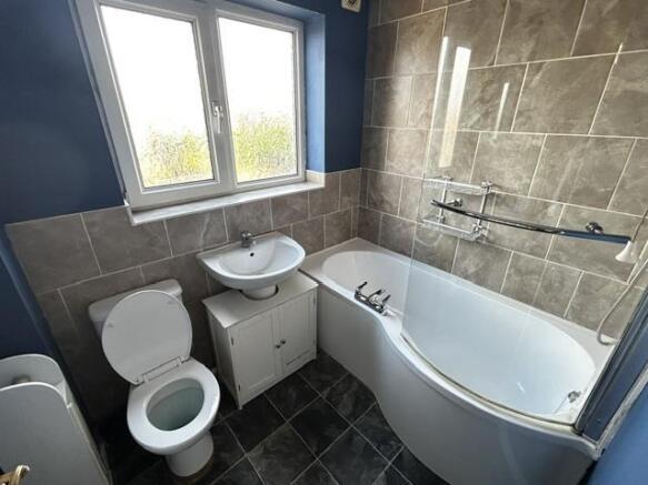 3 bed Detached for sale Image 8