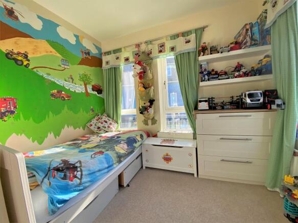 Photo 10
