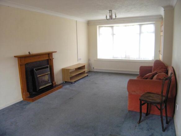 Lounge 2
