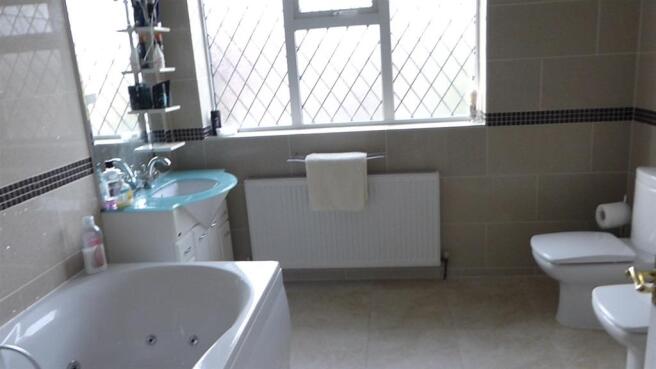 Photo 8