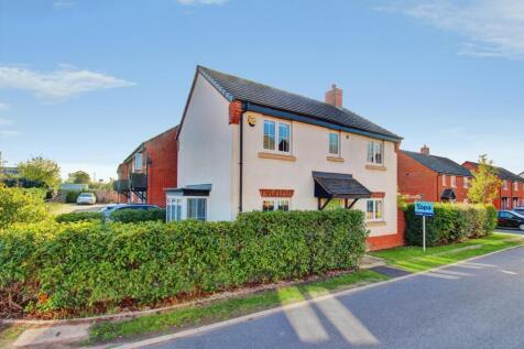 Poplar Road, Lichfield, WS13