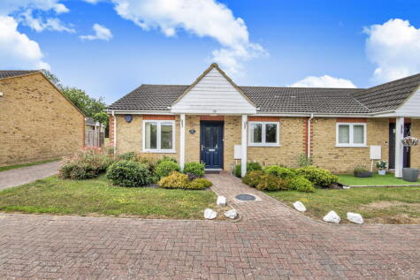 Brickfield Farm Close, Longfield, DA3 7GA