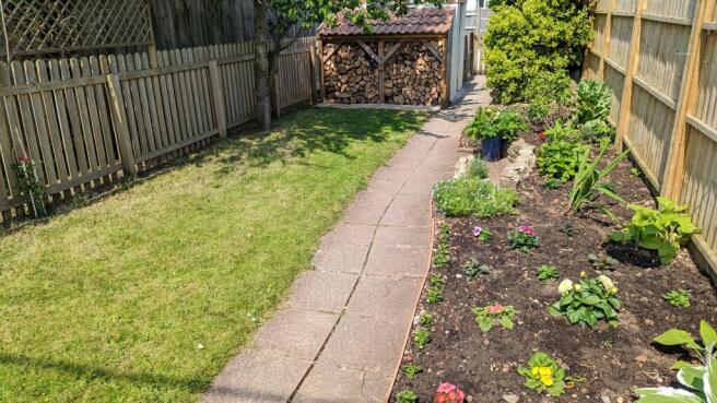 Photo 18