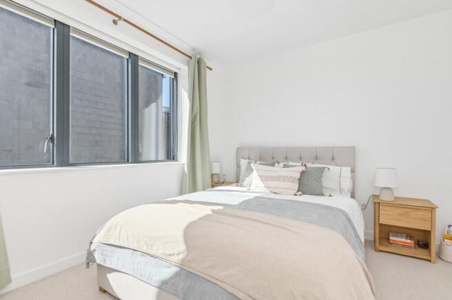 3 bed Town House for sale Image 12