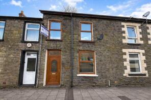 102, East Road, Tylorstown, Ferndale CF43 3BS