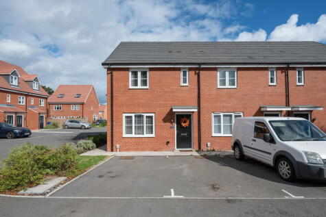 Sundowner Grove, Tipton, West Midlands, DY4 8BY