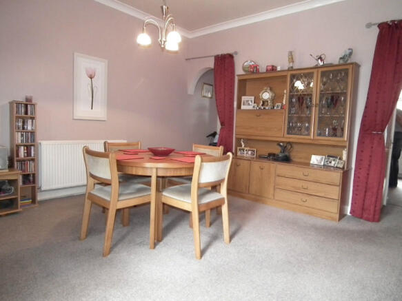 Living Room/Dining Room
