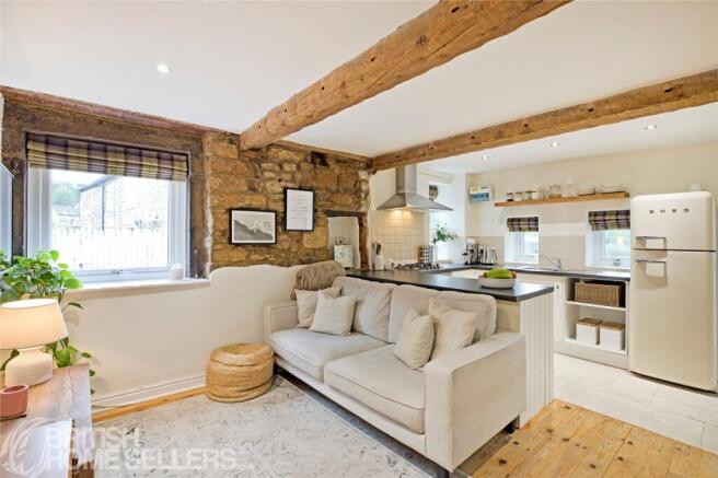 2 bed Semi-Detached for sale Image 6