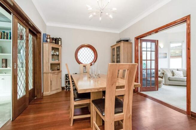 Formal Dining