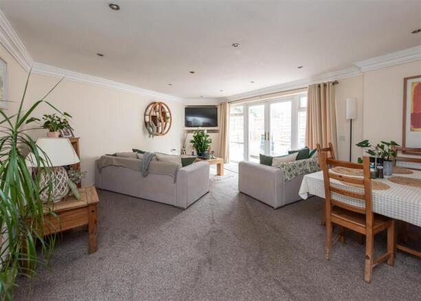 6 Market Place-07.jpg