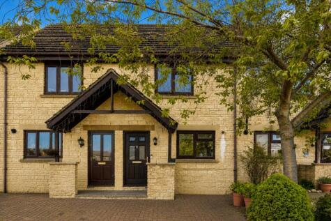 Rosehip Court, Up Hatherley, Cheltenham, Gloucestershire, GL51
