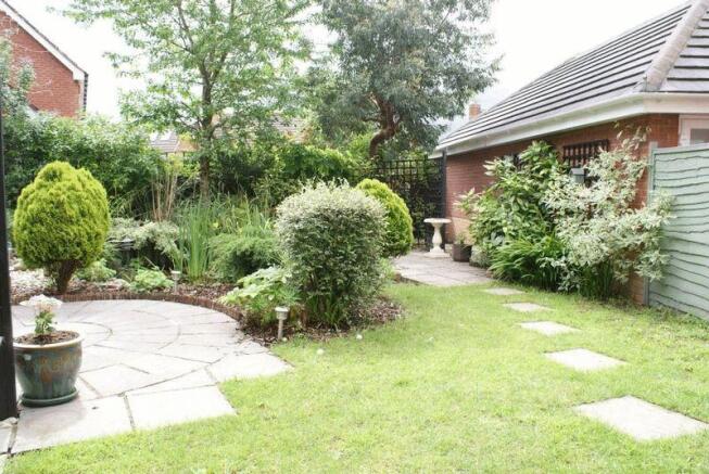 garden 2