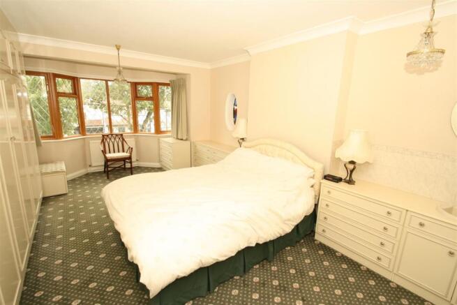 Bed1.JPG